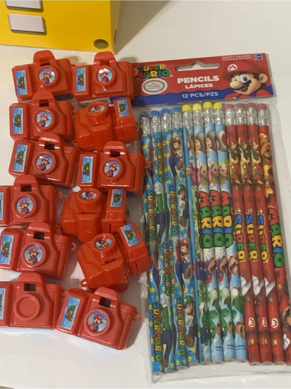 12 Guest Nintendo Super Mario Party Favor Kit Yellow Mystery Box